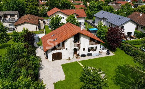 House in Thoiry, Auvergne-Rhône-Alpes, France 1