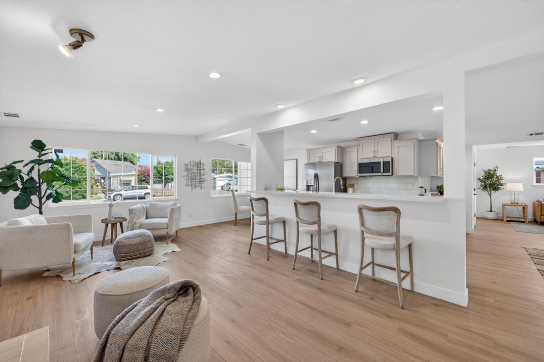 House in Santa Clara, California, United States 4 - 18090010