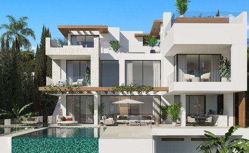 Villa in Estepona, Andalusia, Spain 1
