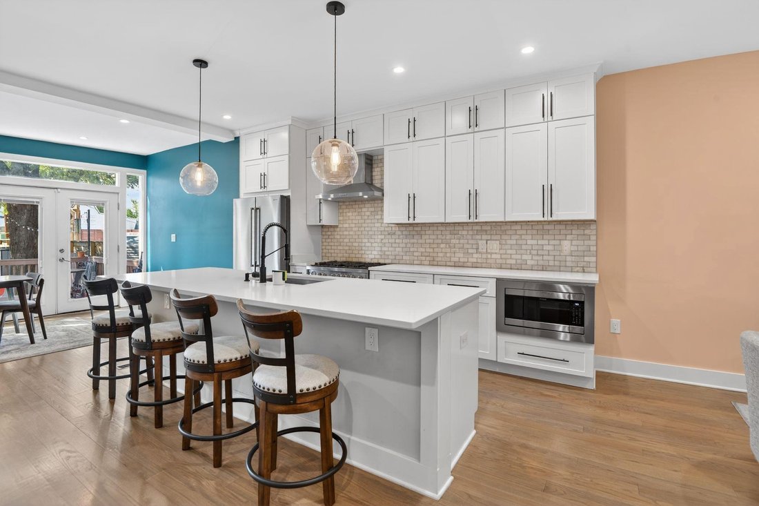 House in Washington, District of Columbia, United States 4 - 18090103