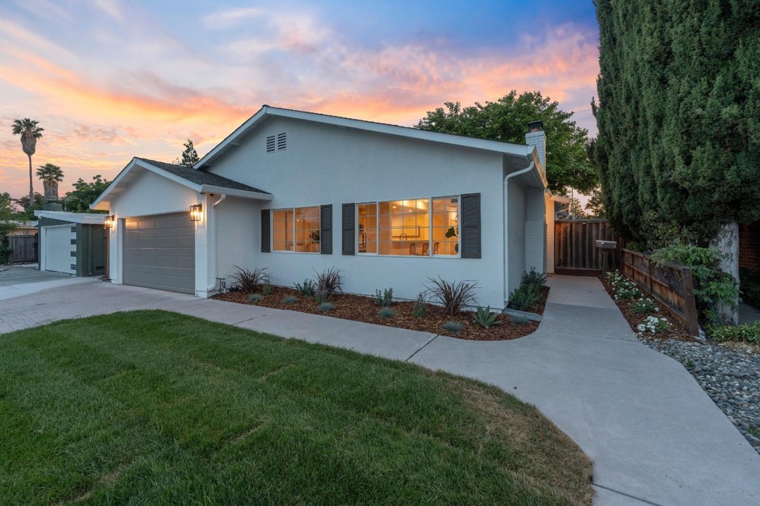 House in Santa Clara, California, United States 2 - 18090010