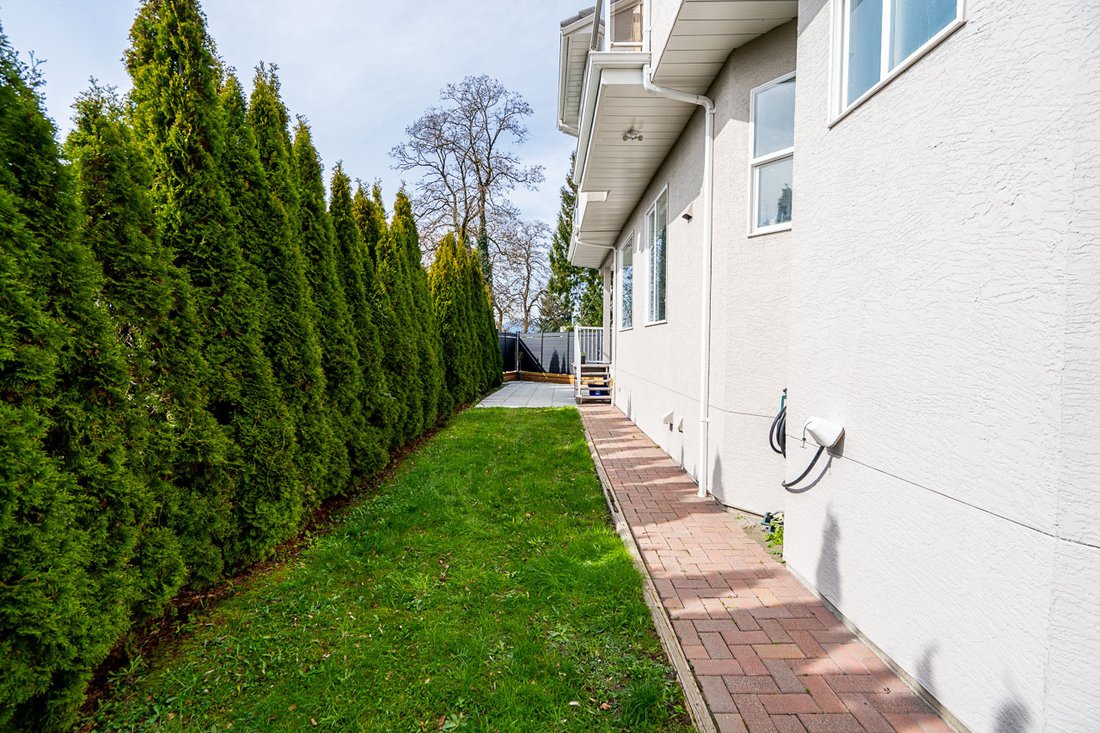 House in Burnaby, British Columbia, Canada 1 - 18089907