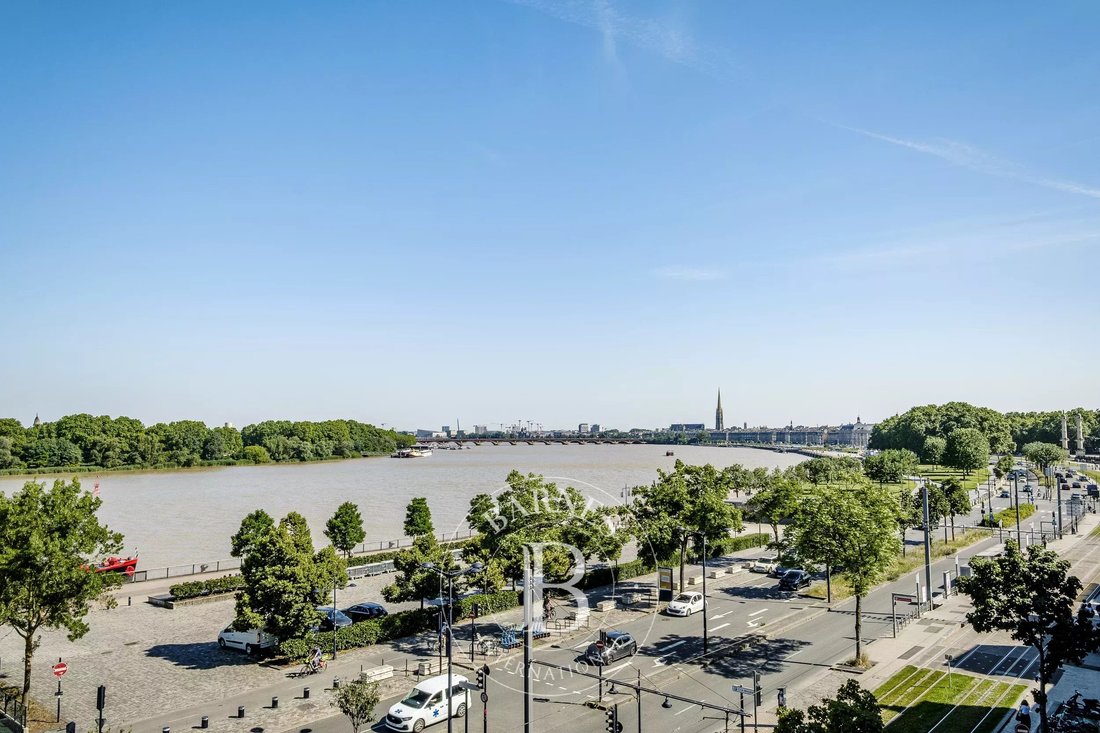 Apartment in Grand Parc-Chartrons-Paul Doumer, Bordeaux, France 5 - 18090145
