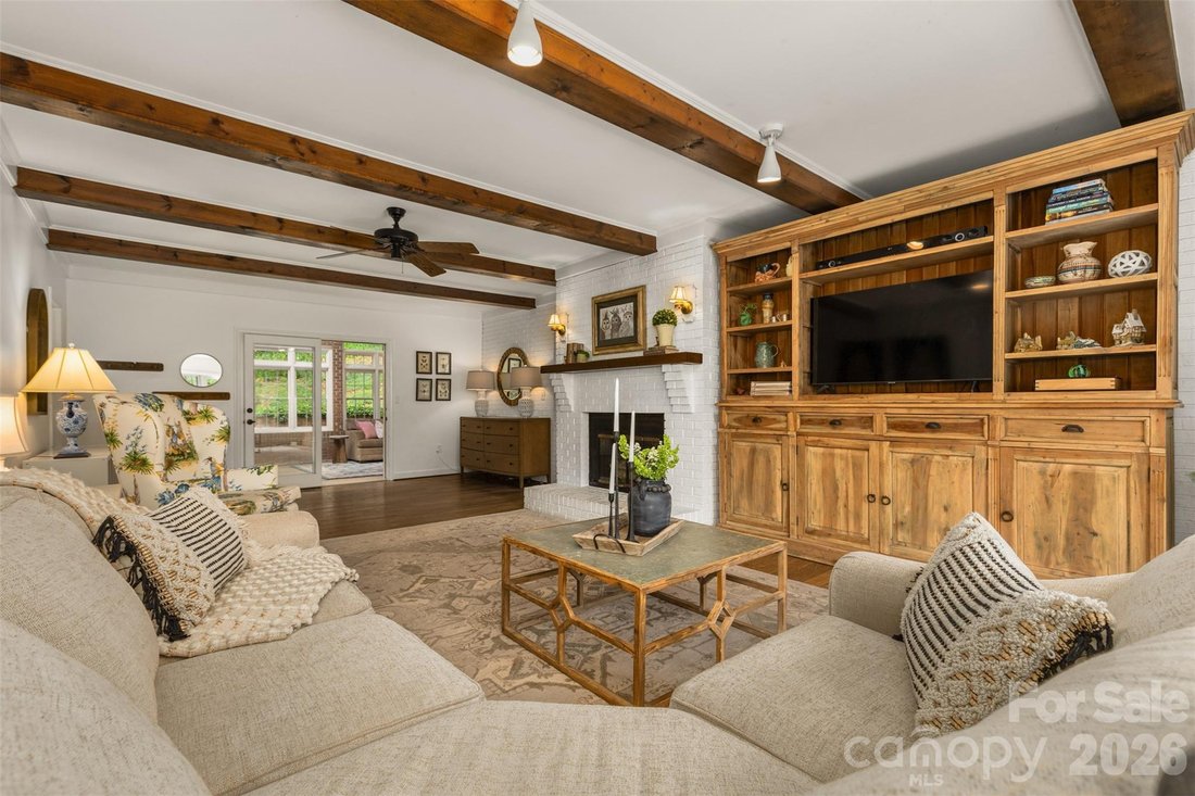 House in Asheville, North Carolina, United States 5 - 18089923