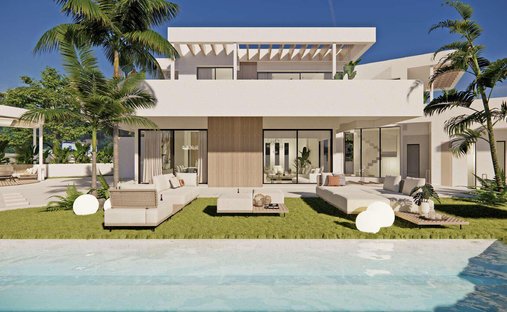 Villa in Benalmadena, Andalusia, Spain 1