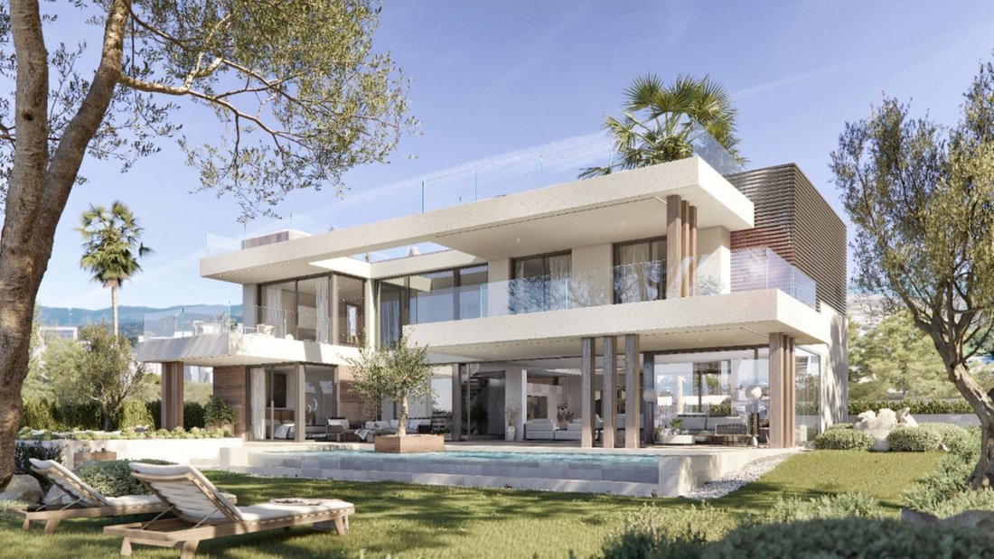 Villa in Sotogrande, San Roque, Andalusia 1 - 18090962