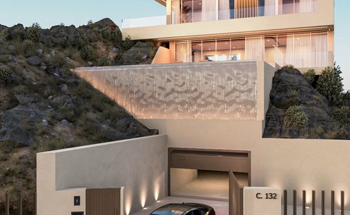 Villa in Benalmadena, Andalusia, Spain 1