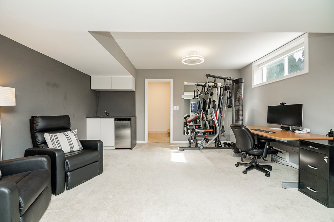 House in Burnaby, British Columbia, Canada 4 - 18089907