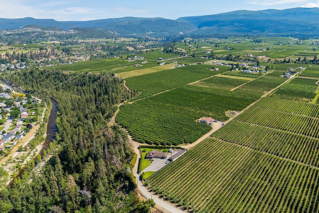 Farm Ranch in Kelowna, British Columbia, Canada 2 - 18090176