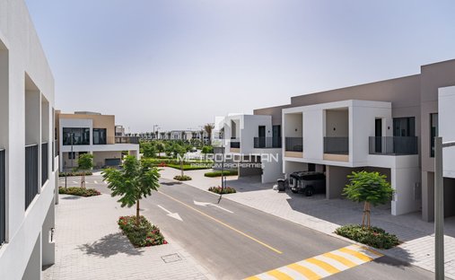 Residenza in Wadi Al Safa 5, Wadi Al Safa, Emirato di Dubai 1