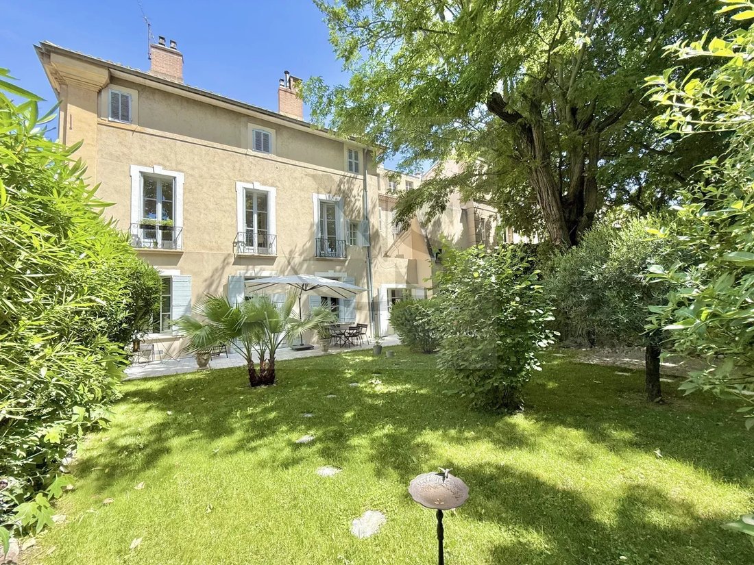 Apartment in Mazarin-Opéra-Bellegarde-Mairie, Aix-en-Provence, France 1 - 15710034