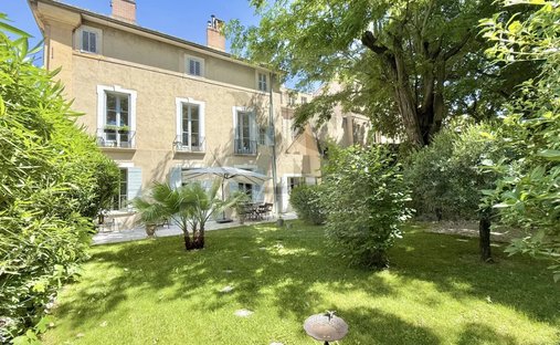 Apartment in Mazarin-Opéra-Bellegarde-Mairie, Aix-en-Provence, France 1