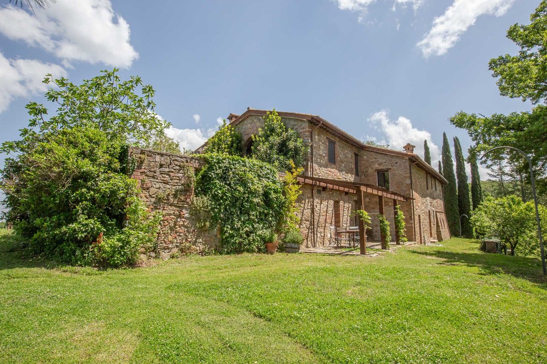 Country House in San Venanzo, Umbria, Italy 4 - 18089977