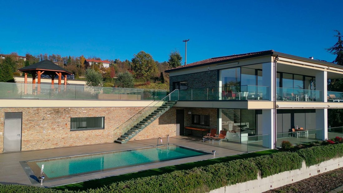 Villa in Murazzano, Piedmont, Italy 1 - 18090015