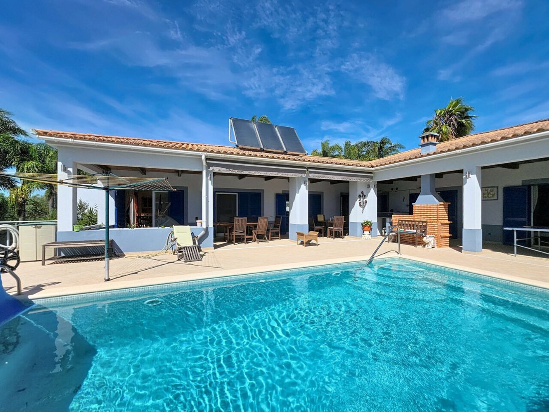 House in Alvor, Algarve, Portugal 1 - 18089865