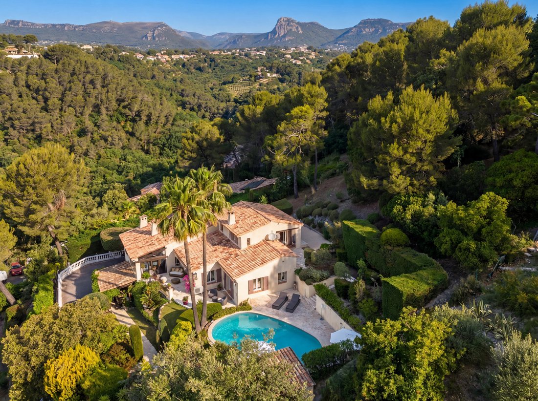 Villa in Sud, La Gaude, France 2 - 18090121
