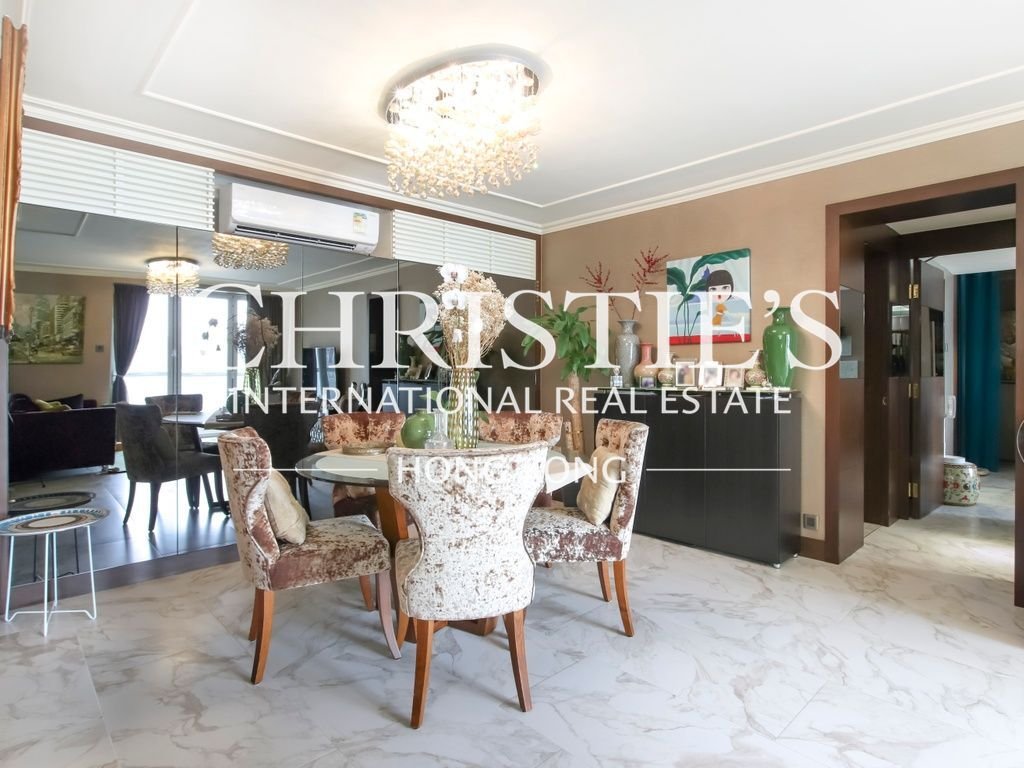 Apartment in Hong Kong, Hong Kong 2 - 18090360