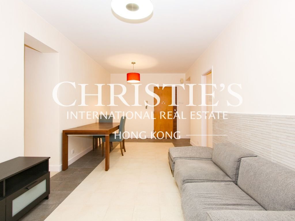 Apartment in Hong Kong, Hong Kong 3 - 18090301