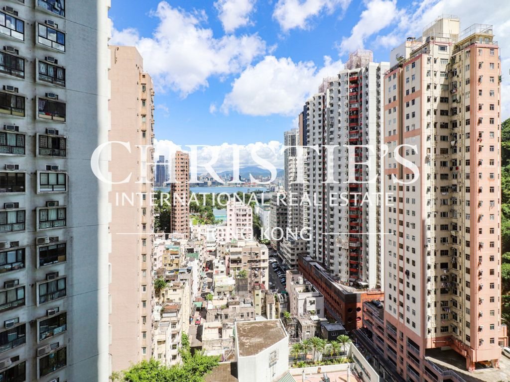 Apartment in Hong Kong, Hong Kong 1 - 18090364