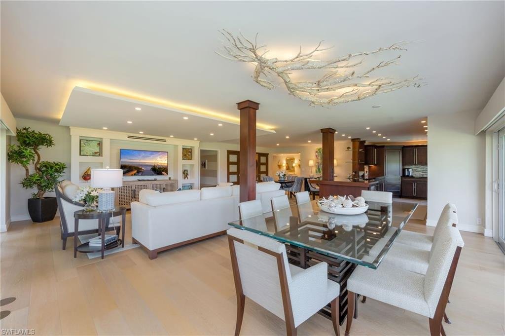 Condo in Naples, Florida, United States 5 - 18090017