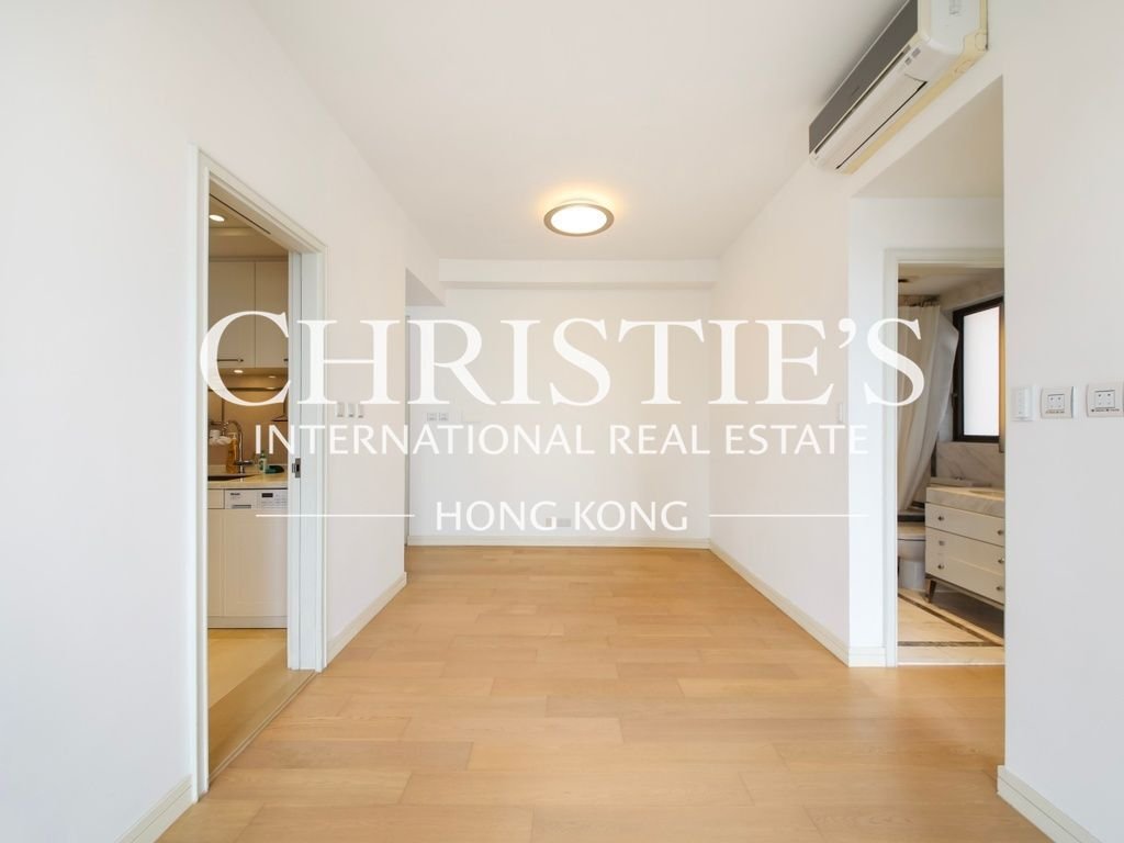 Apartment in Hong Kong, Hong Kong 4 - 18090351