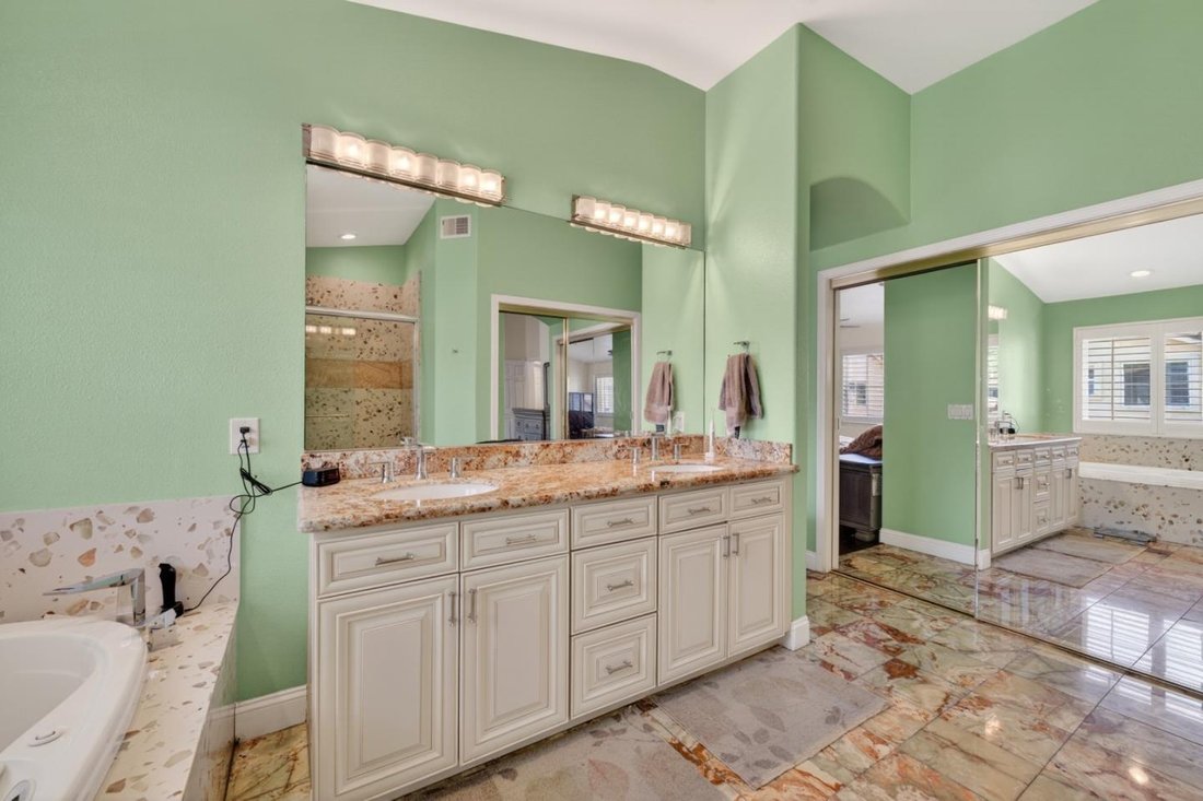 House in Union City, California, United States 5 - 18089974