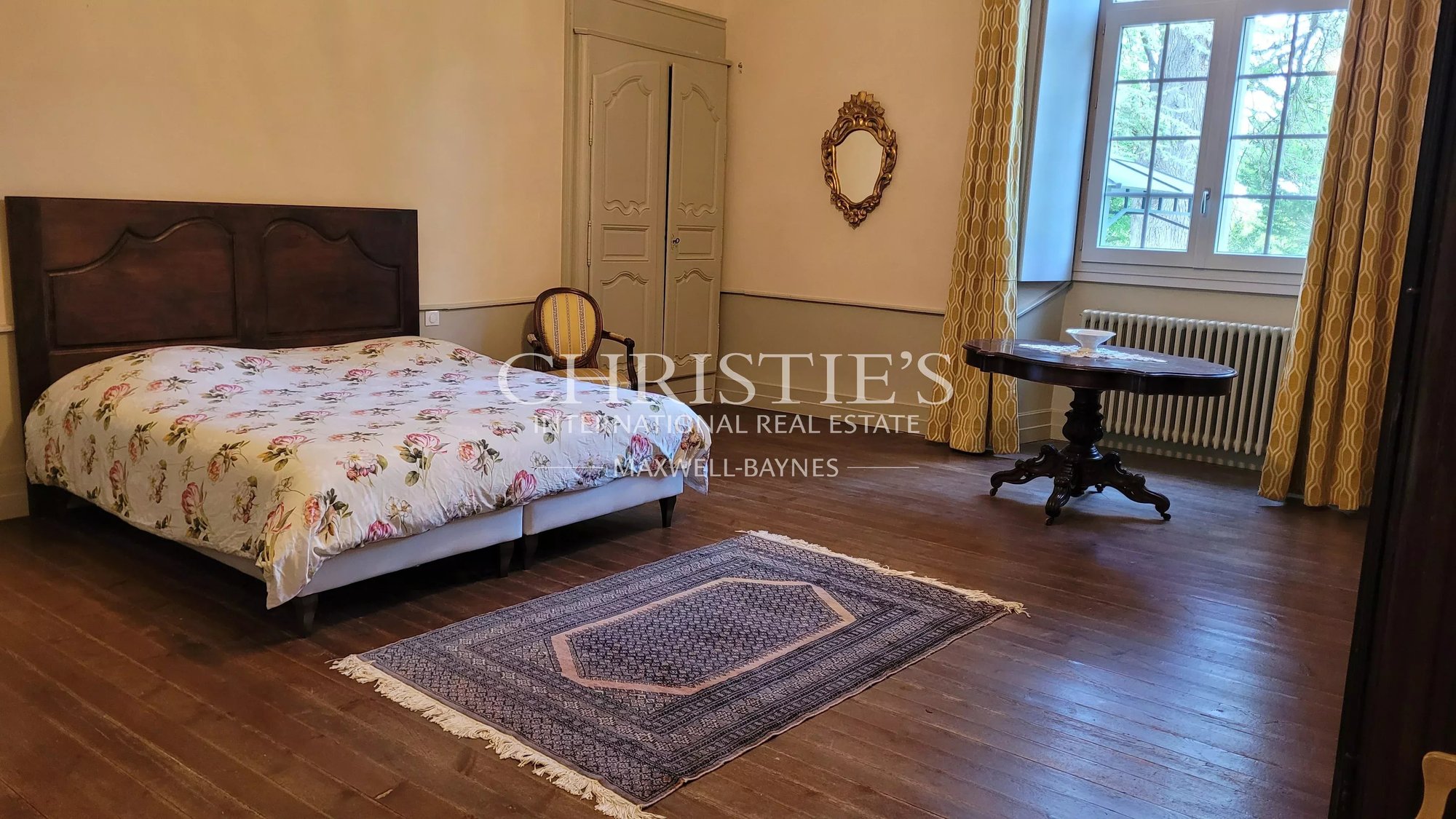 Elegant Historic Château In Elevated Position With Wide Ranging Views Of The Gers Countryside