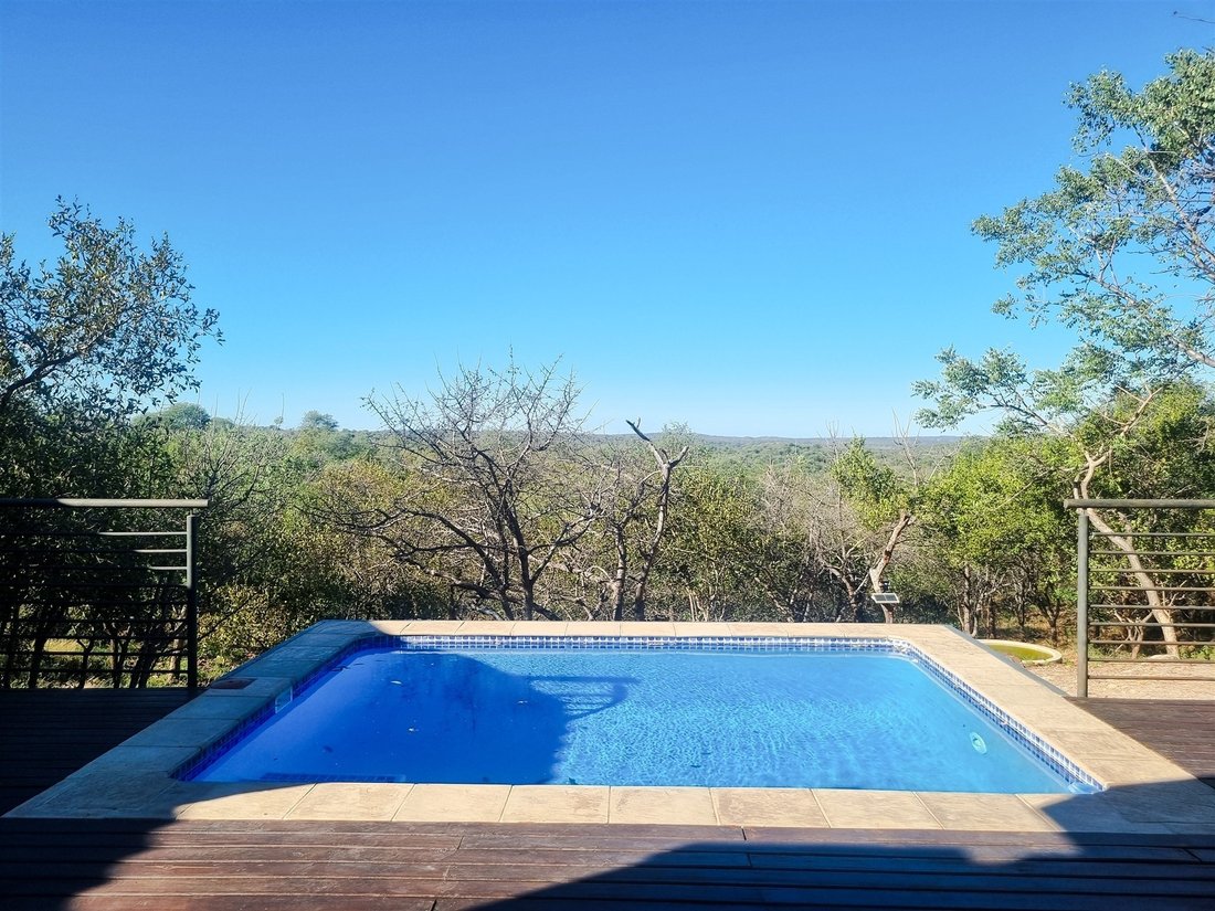 House in Hoedspruit, Limpopo, South Africa 4 - 18090415