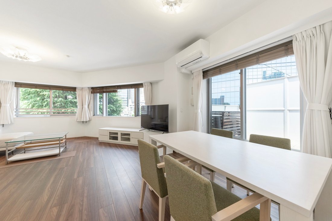 Condo in Minato City, Tokyo, Japan 4 - 18090541