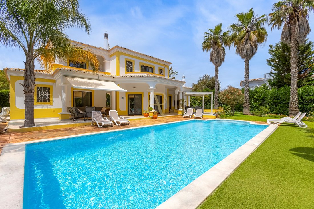 Villa in Portimao, Algarve, Portugal 4 - 18090512