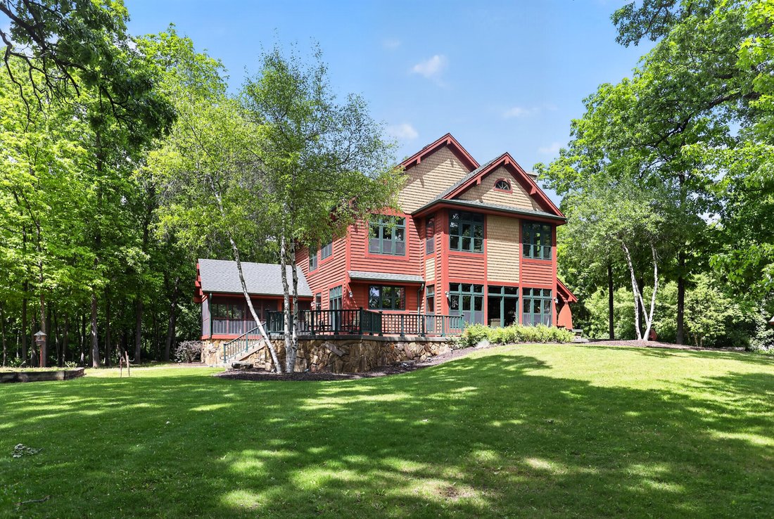House in Yorkville, Wisconsin, United States 4 - 18090516