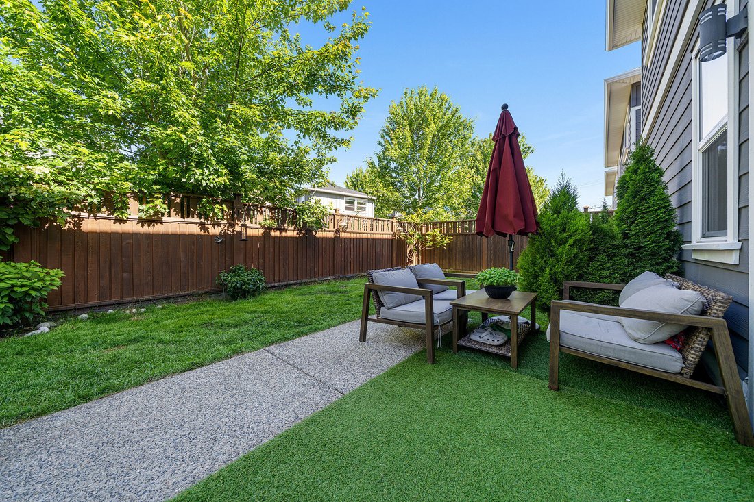 House in North Saanich, British Columbia, Canada 4 - 18090547