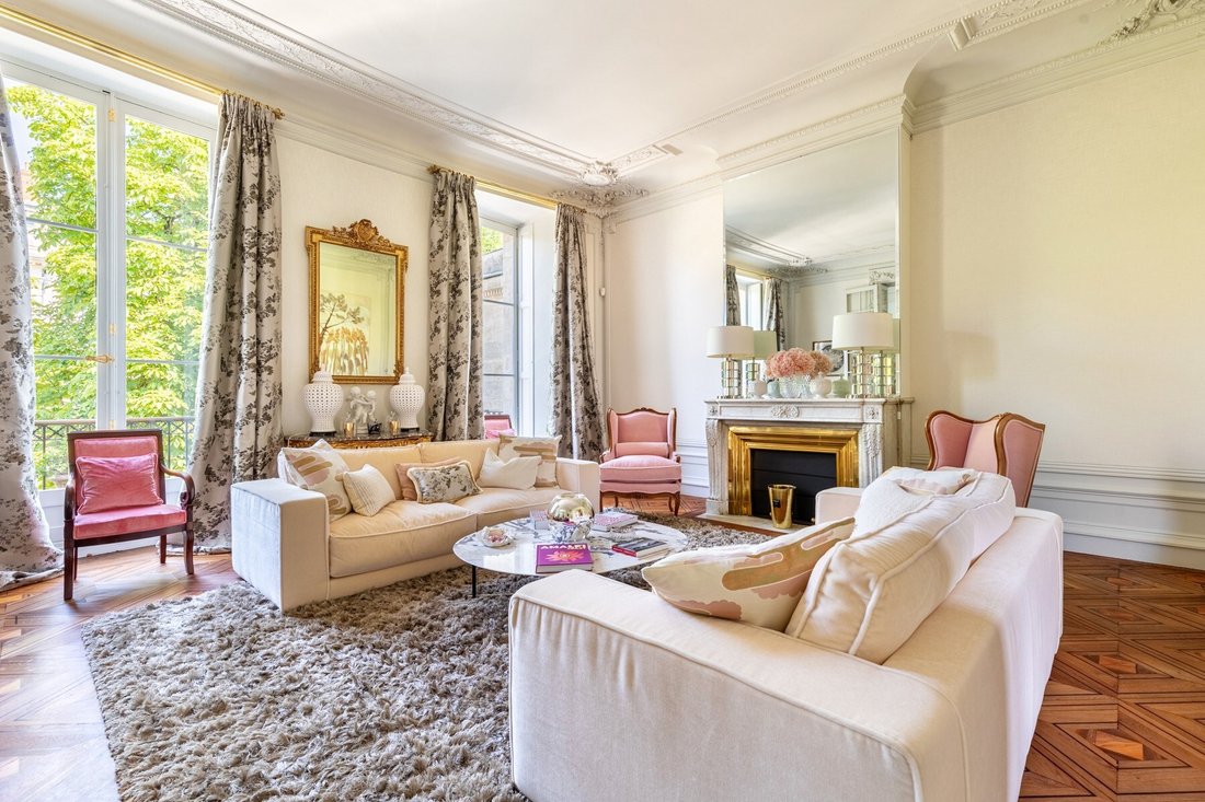 Apartment in Hôtel de Ville-Quinconce-Saint Seurin-Fondaudège, Bordeaux, France 1 - 18090544