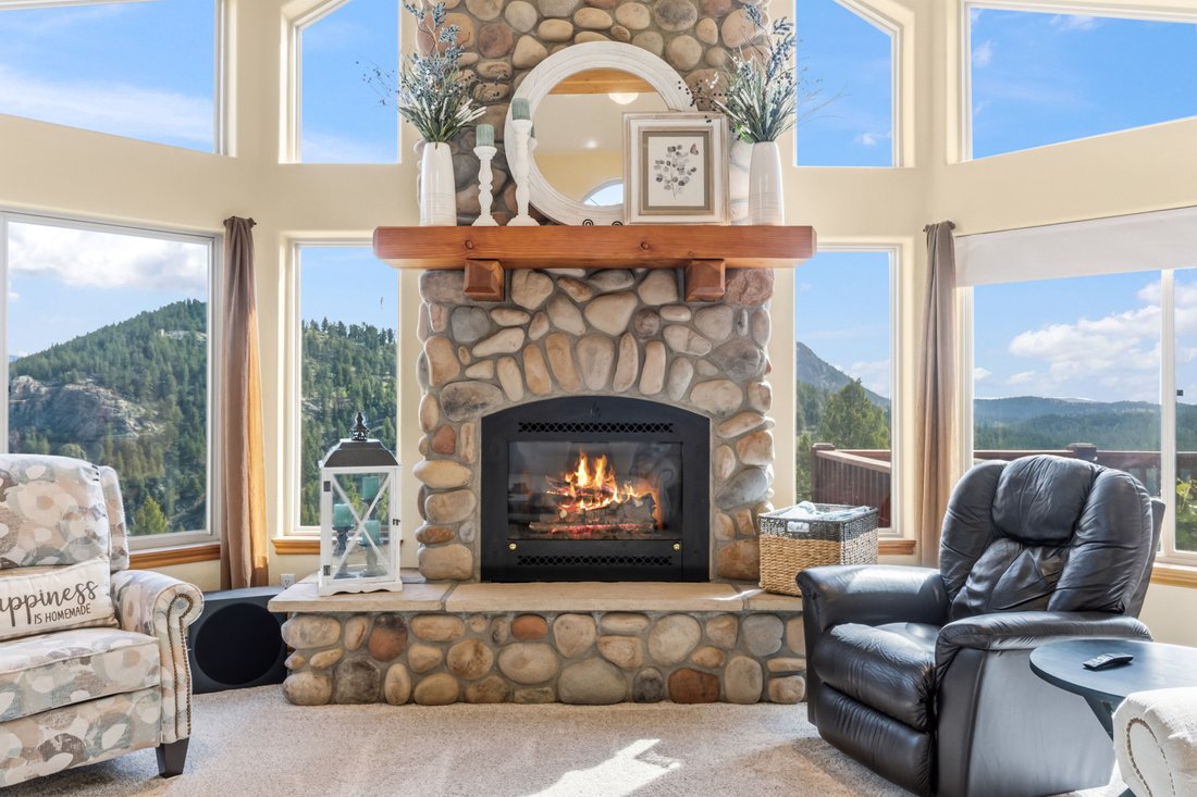 Bailey, Colorado, United States 3 - 18090565
