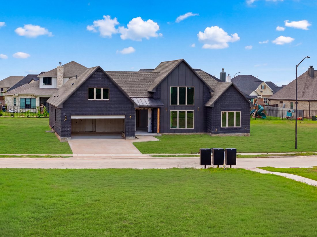 College Station, Texas, United States 3 - 18090533