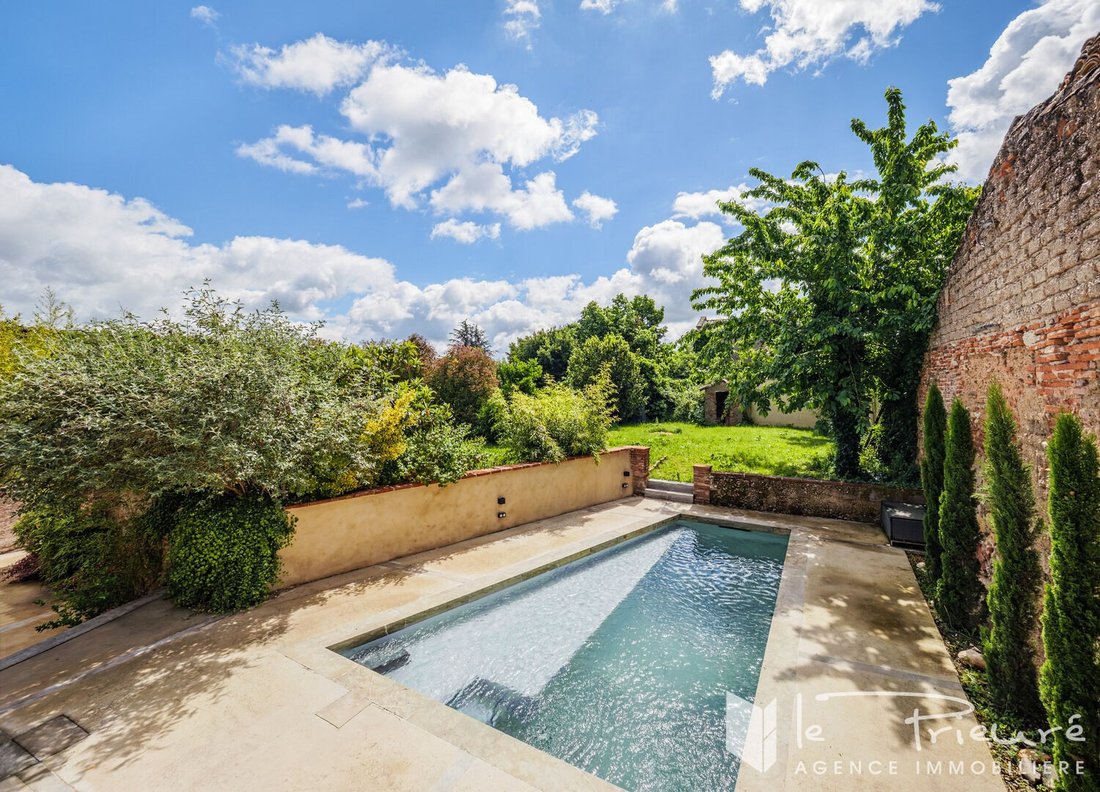 Villa in Lagrave, Occitania, France 2 - 18090452