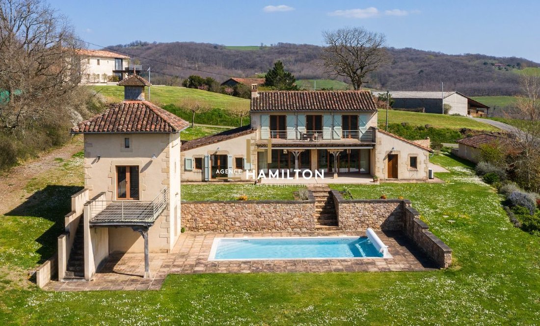 Villa in Cordes-sur-Ciel, Occitania, France 1 - 18090444