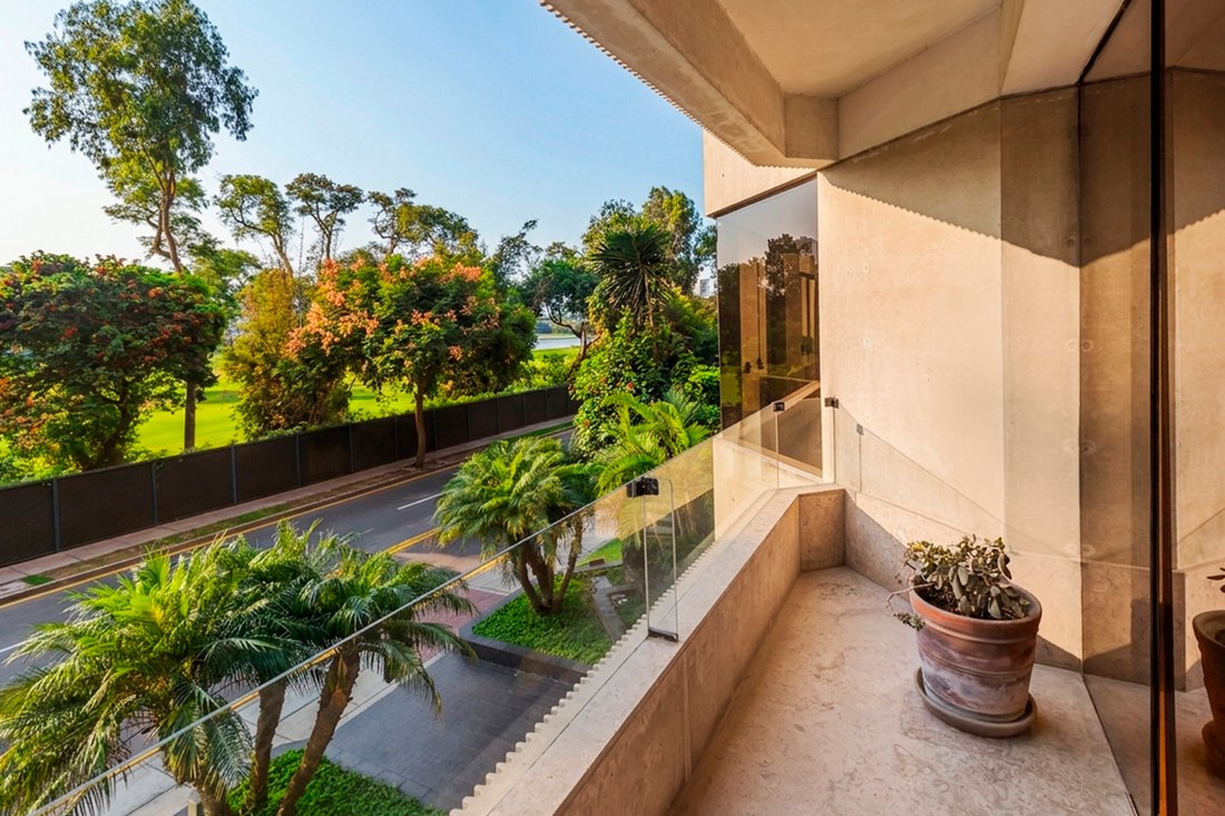 Apartment in San Isidro, Metropolitan Municipality of Lima, Peru 5 - 18090566