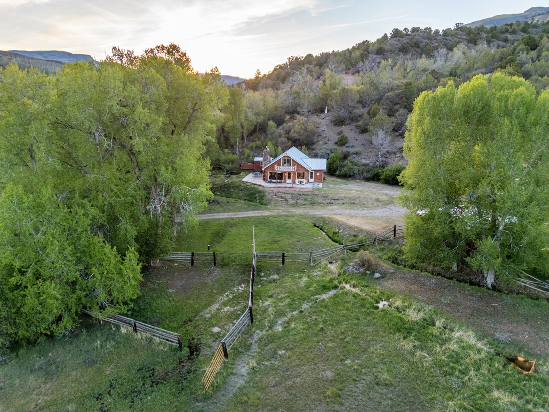 Farm Ranch in Meeker, Colorado, United States 2 - 18090562