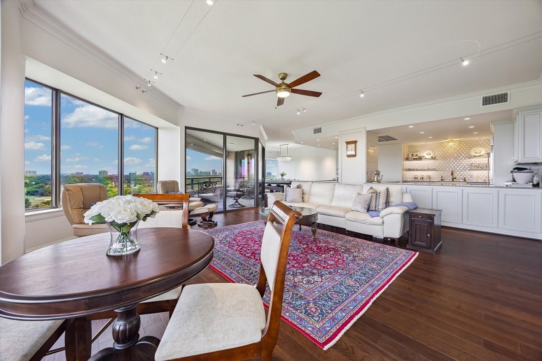 Condo in Houston, Texas, United States 1 - 17072618