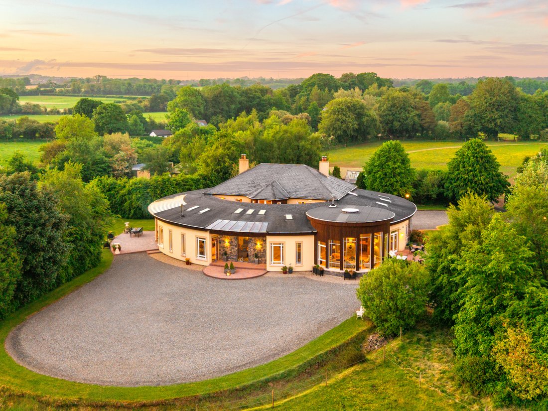 House in Kilcullen, County Kildare, Ireland 1 - 18090627
