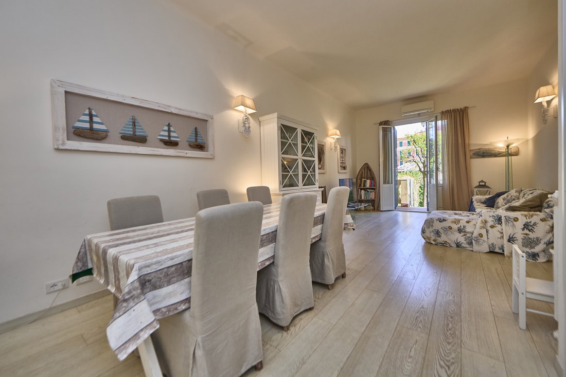 Villa in Center, Varazze, Liguria 2 - 18090997