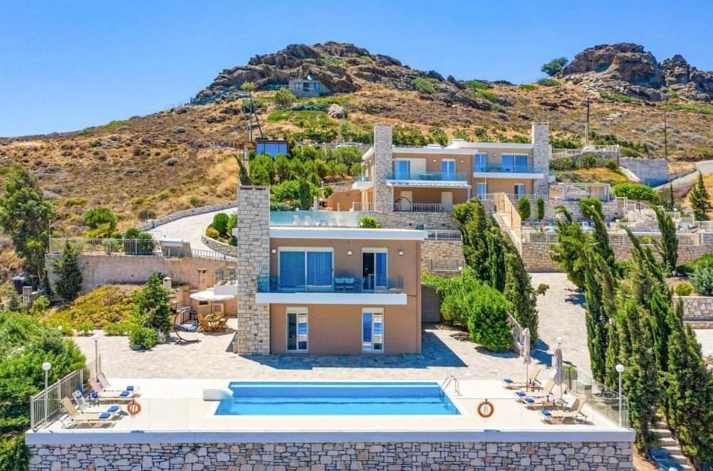 Villa in Community of Achlada, Gazi, Greece 1 - 18090869