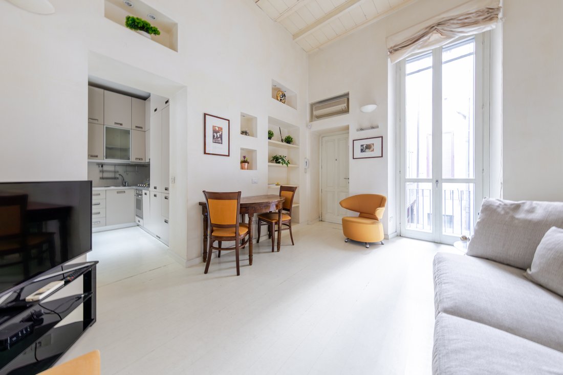 Apartment in Historic Center, Milan, Lombardy 5 - 18090873