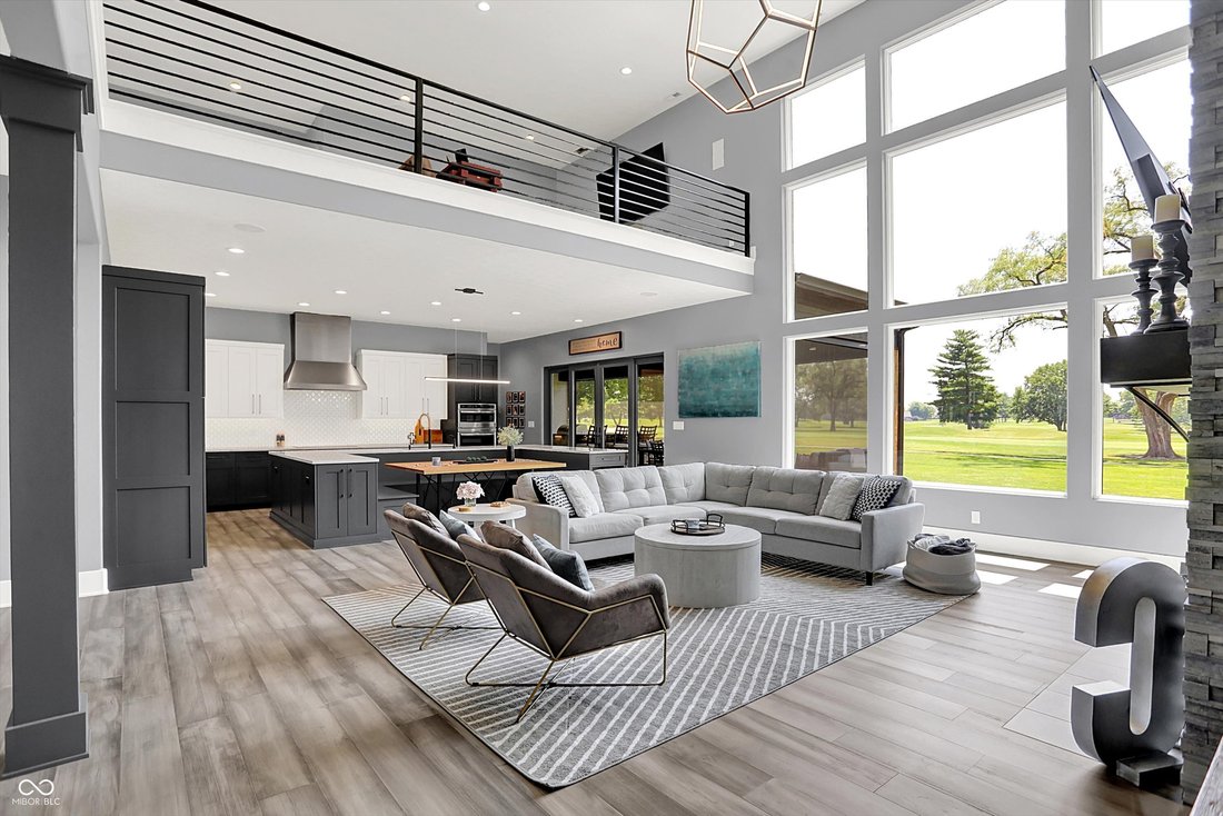 House in Greenwood, Indiana, United States 4 - 18093805