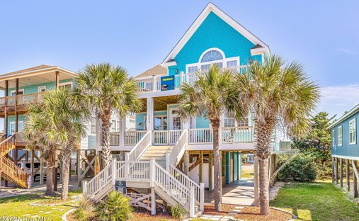 House in Oak Island, North Carolina, United States 1