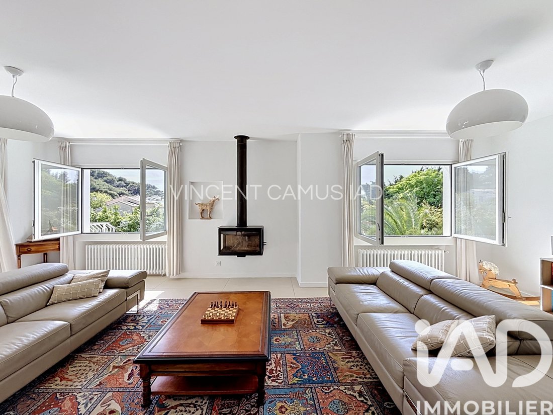 House in Sanary-sur-Mer, Provence-Alpes-Côte d'Azur, France 4 - 18097213