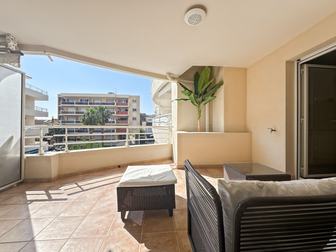 Apartment in Nord, Cavalaire-sur-Mer, France 3 - 18096136