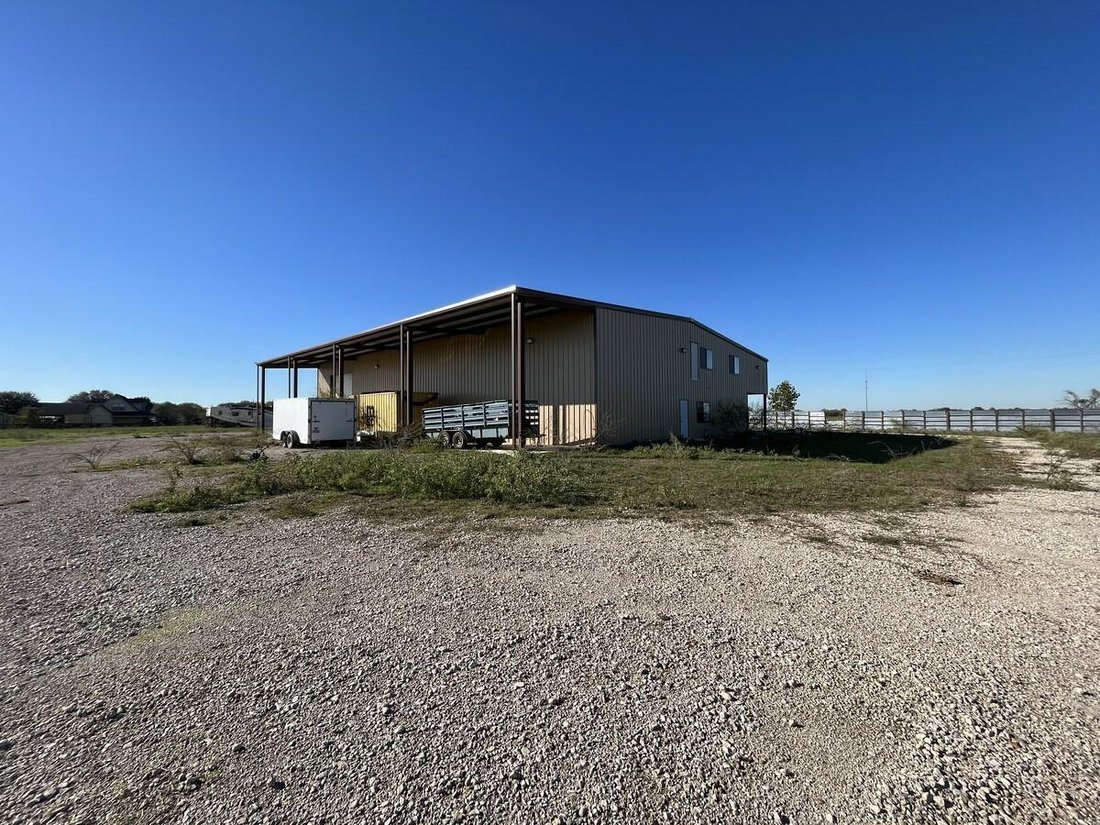 House in Waller, Texas, United States 1 - 18072636