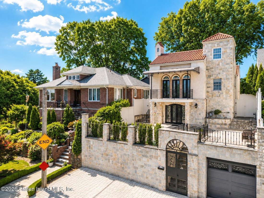 House in New York, New York, United States 4 - 18108120